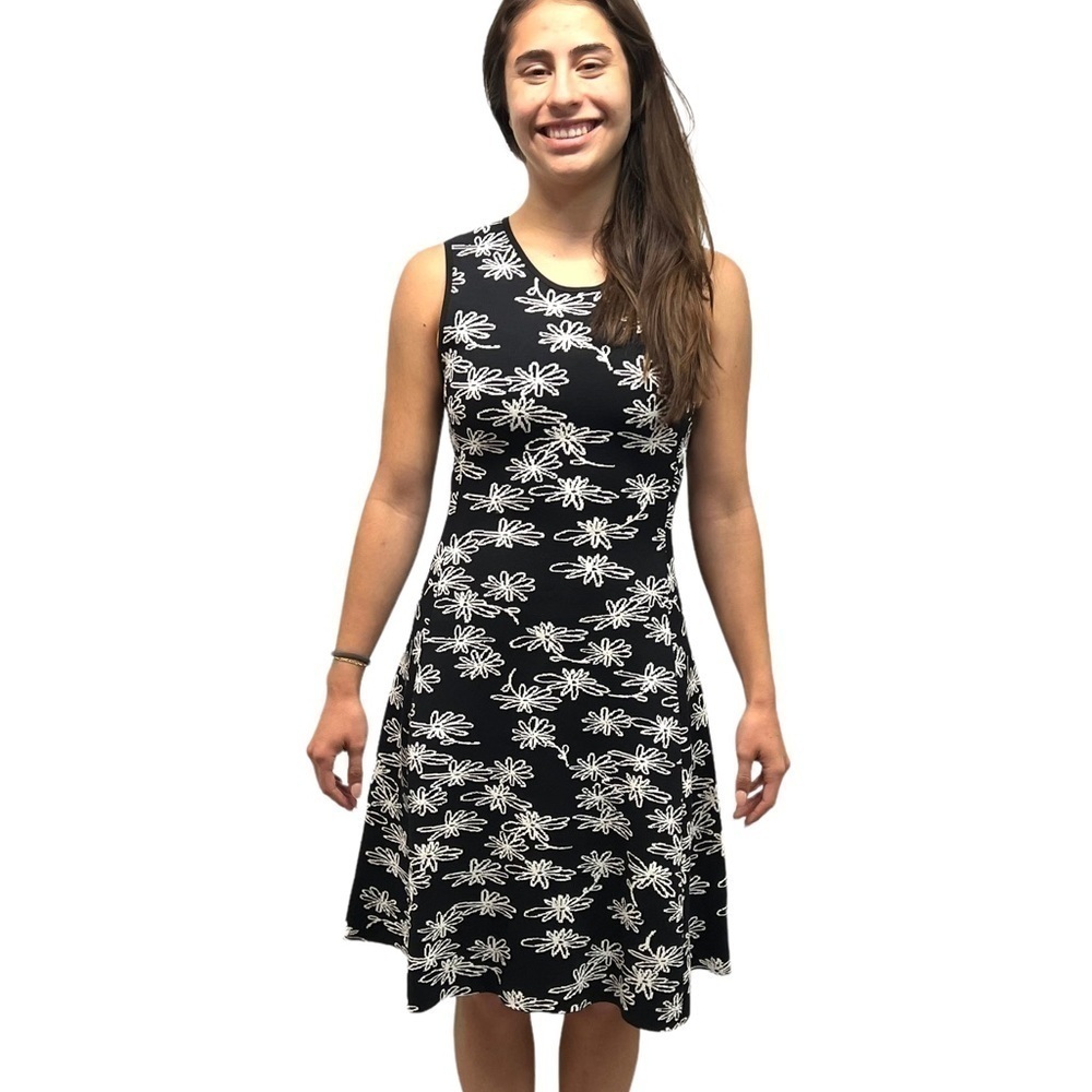 Opening Ceremony Black & White Floral Scuba Knit Fit & Flare Dress Women’s Med - Picture 2 of 12